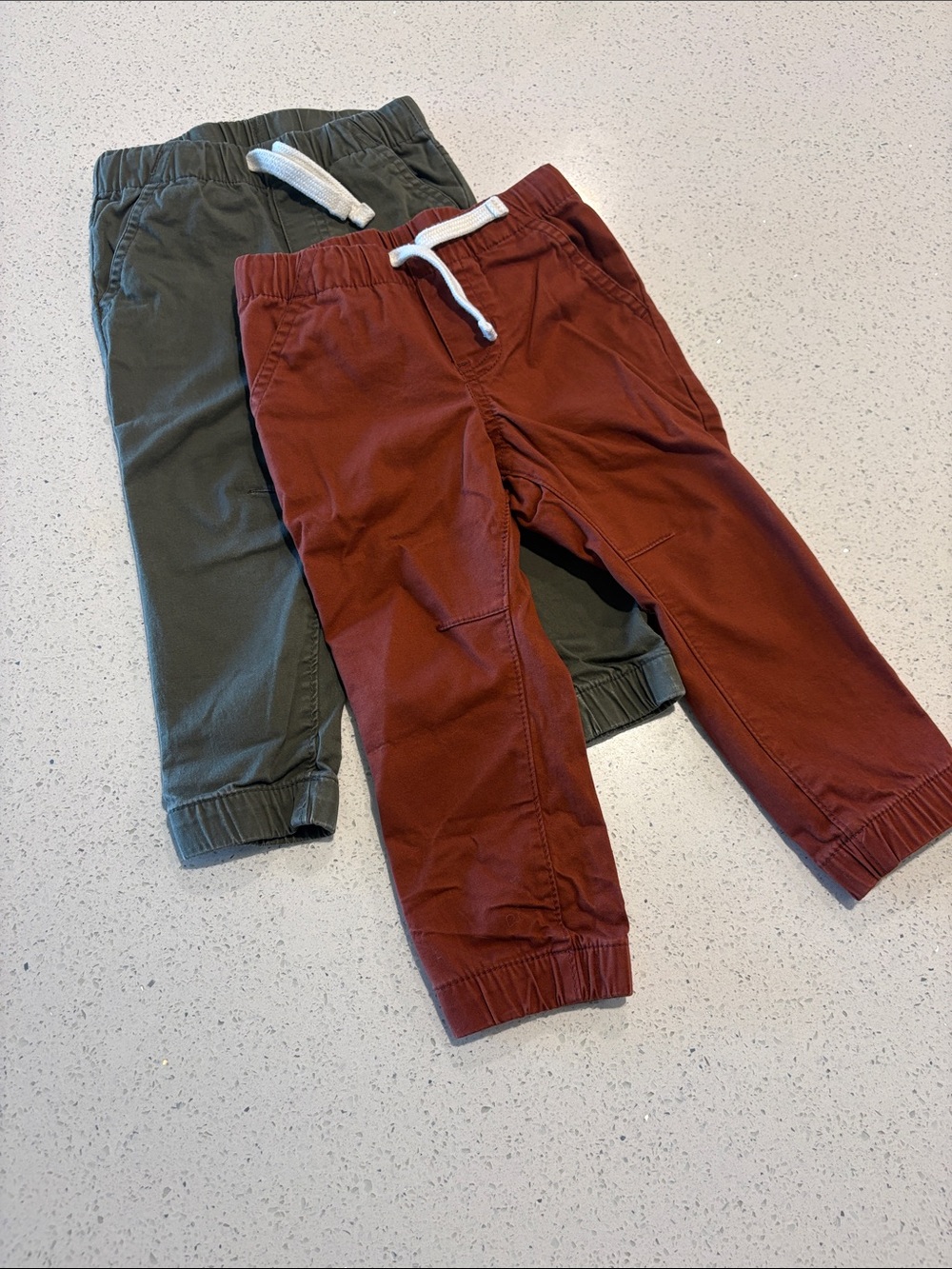 Cat & Jack Two-Pack Pull-On Joggers in Rust and Olive 2T